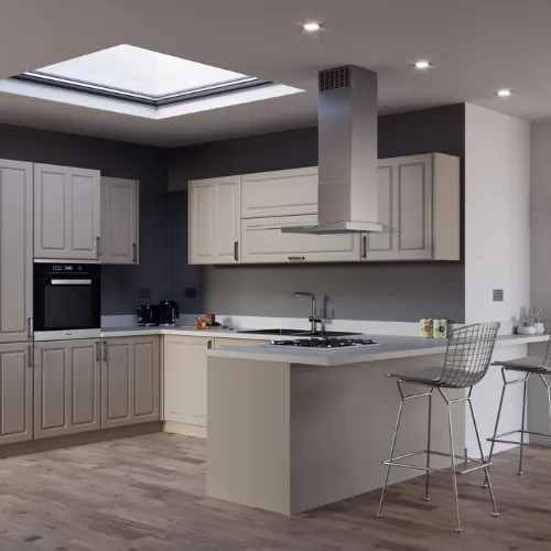 Fitted kitchen by Fortnum Home Improvements in Northampton